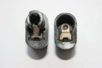 fuseholder_corrosion_big.jpg